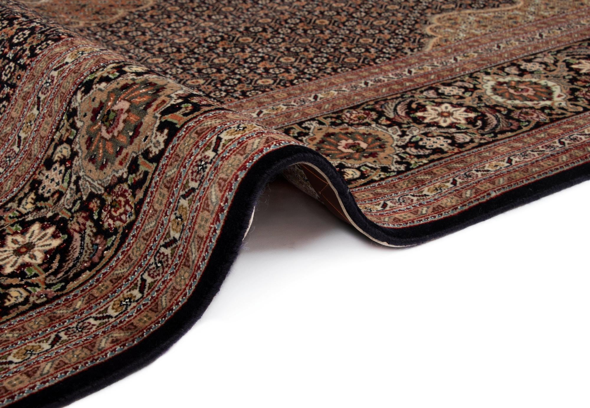 6' 10 x 9' 11 Tabriz Mahi Rug