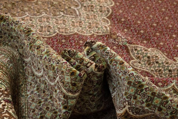 Detail image of 9' 11 x 13' Tabriz Mahi Rug