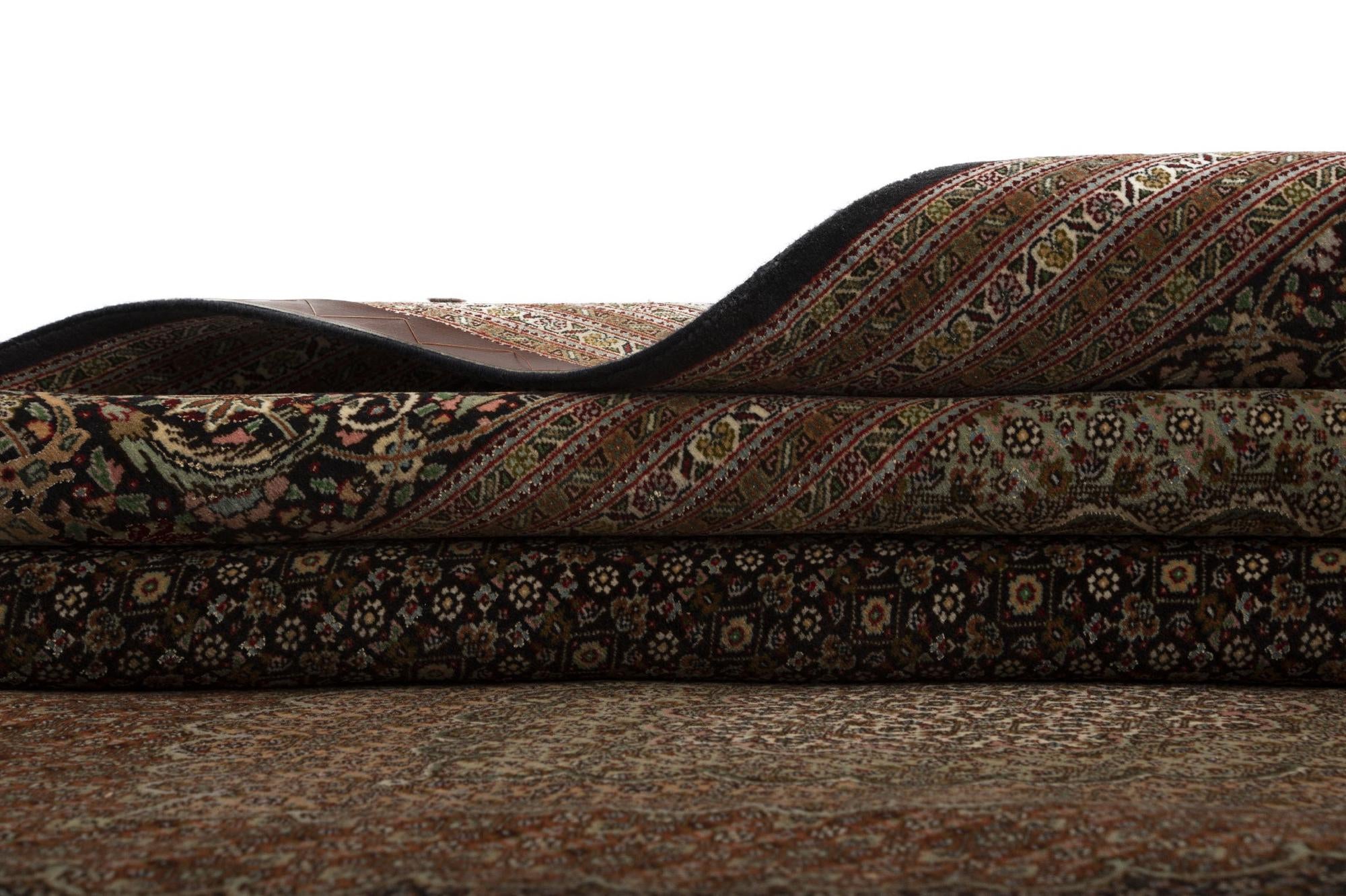 10' x 13' 6 Tabriz Mahi Rug