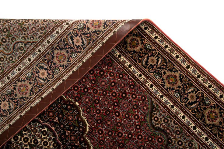 Detail image of 4' 11 x 6' 8 Tabriz Mahi Wool Rug