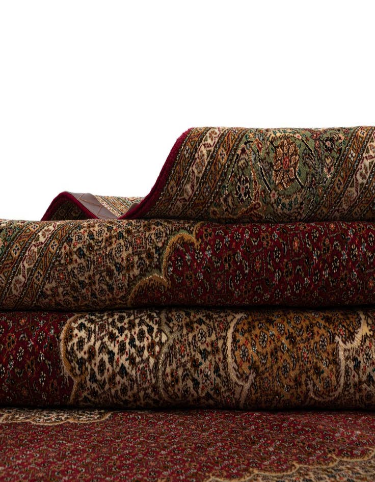 Detail image of 6' 9 x 10' Tabriz Mahi Rug
