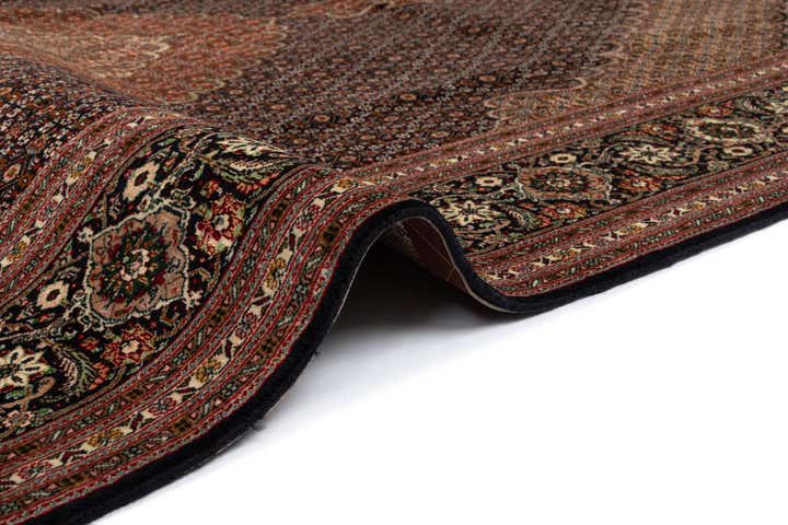 6' 8 x 10' Tabriz Mahi Rug