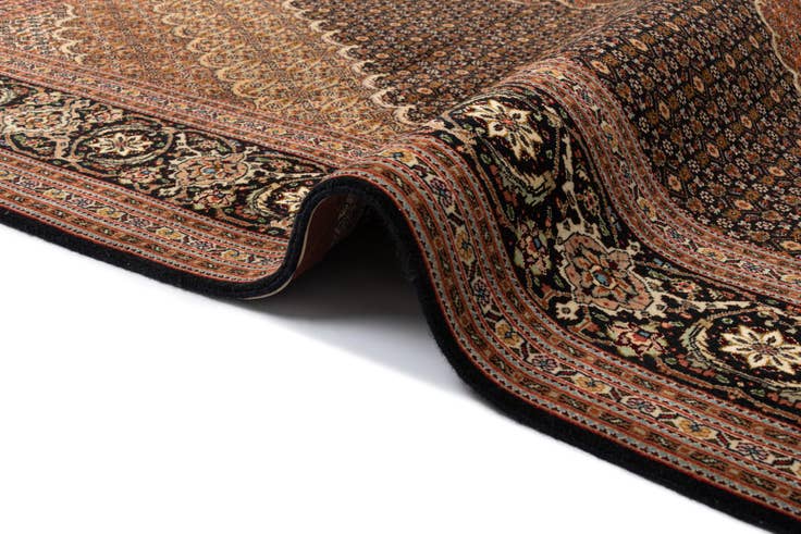 Detail image of 6' 11 x 10' Tabriz Mahi Rug