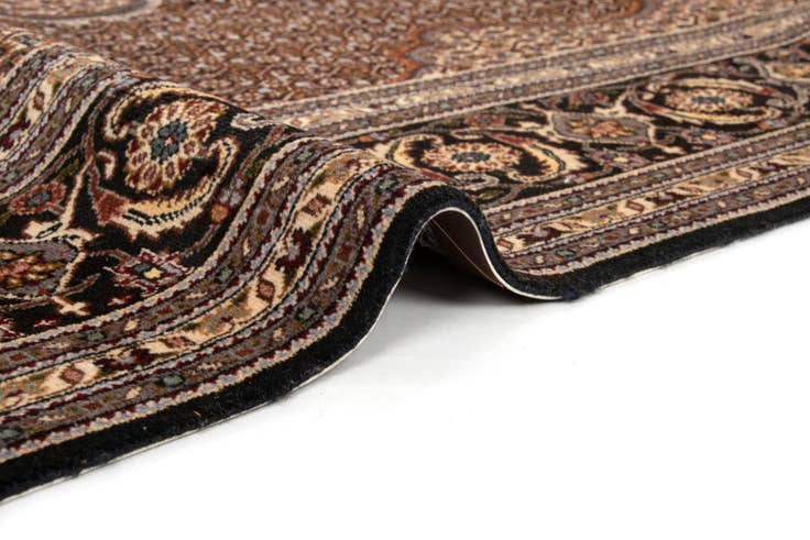 Detailansicht von 200cm x 300cm Handgeknüpft Tabriz Mahi Persisch Wolle Teppich