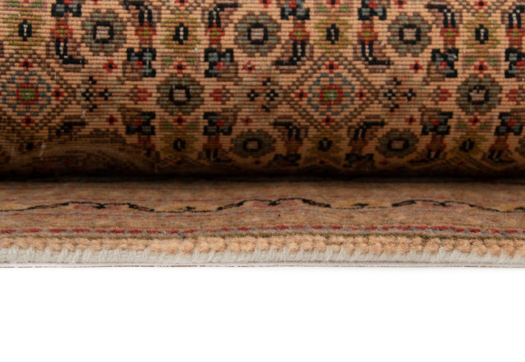 4' 11 x 6' 7 Hand Knotted Tabriz Mahi Persian Wool Rug