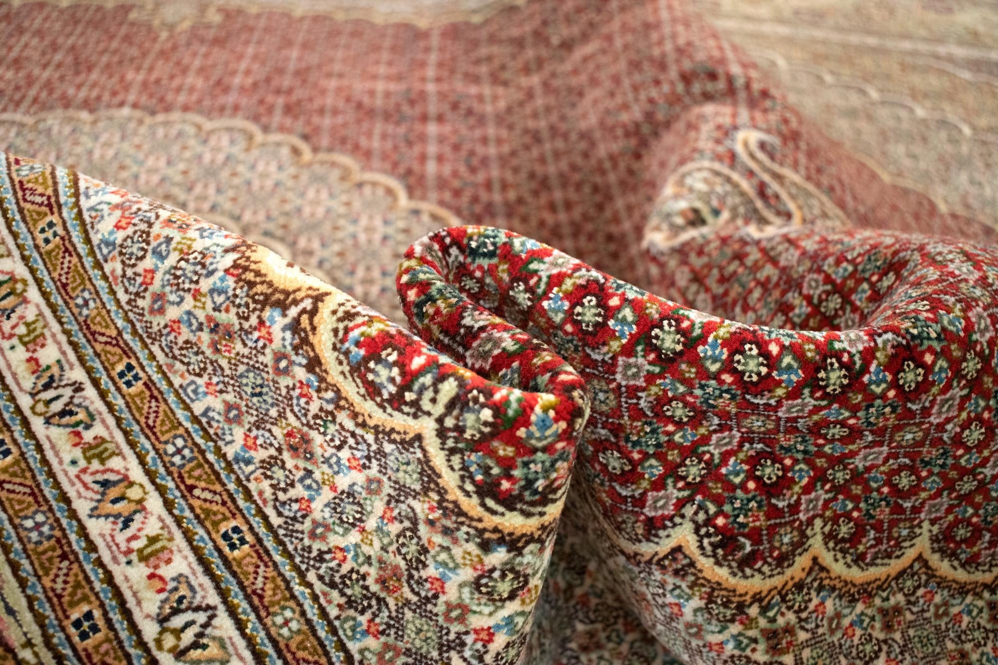 6' 7 x 9' 7 Hand Knotted Tabriz Mahi Persian Rug