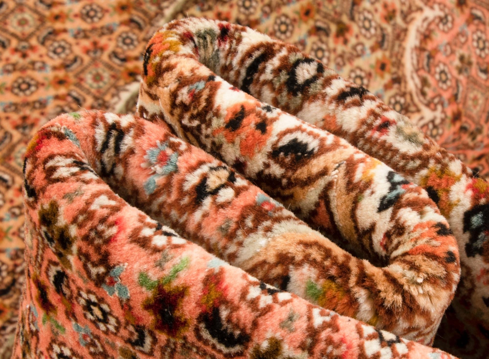 6' 7 x 9' 9 Hand Knotted Tabriz Mahi Persian Rug