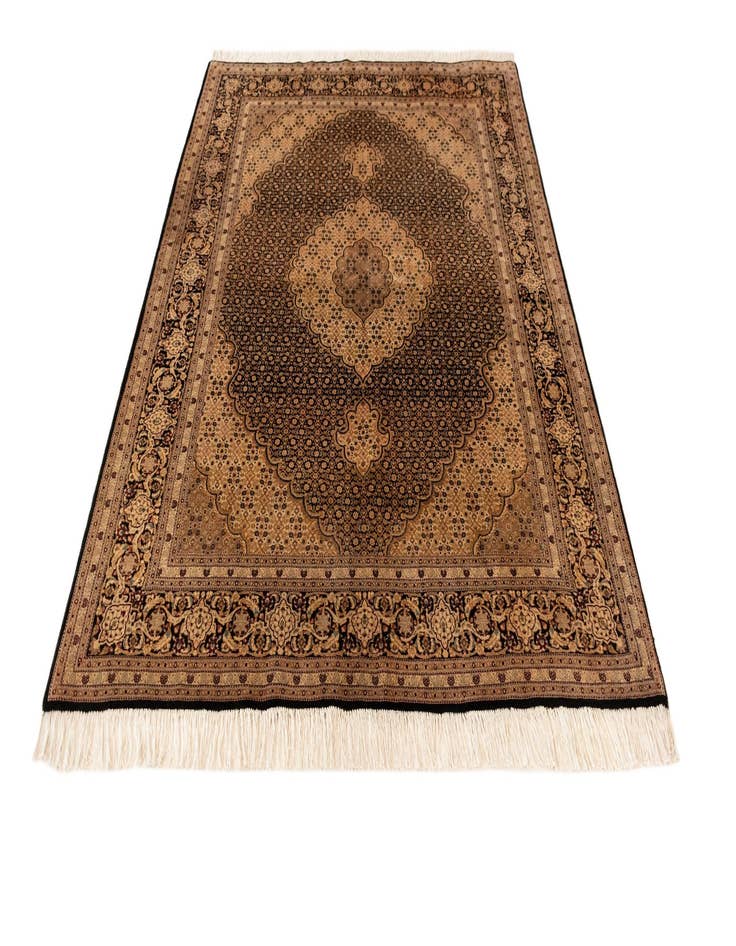 Detail image of 4' 11 x 6' 6 Tabriz Mahi Rug