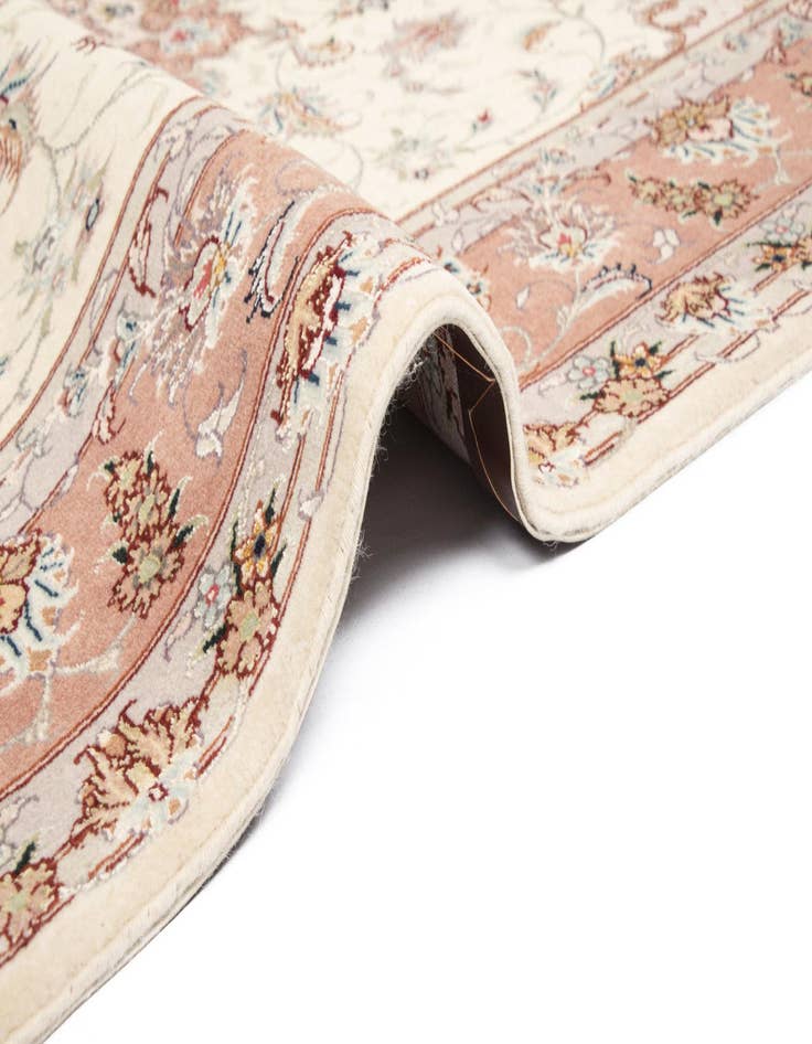Detail image of 5' 1 x 7' 3 Tabriz Rug