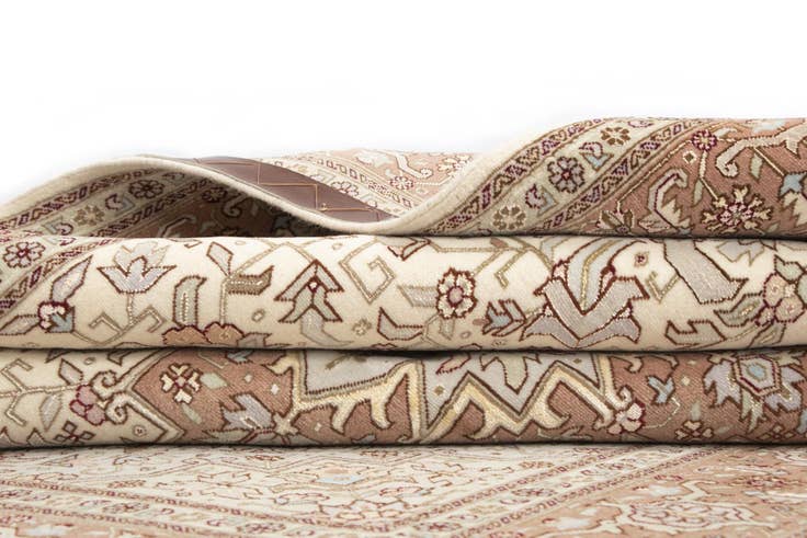 Detailfoto van 145cm x 215cm Tabriz Vloerkleed
