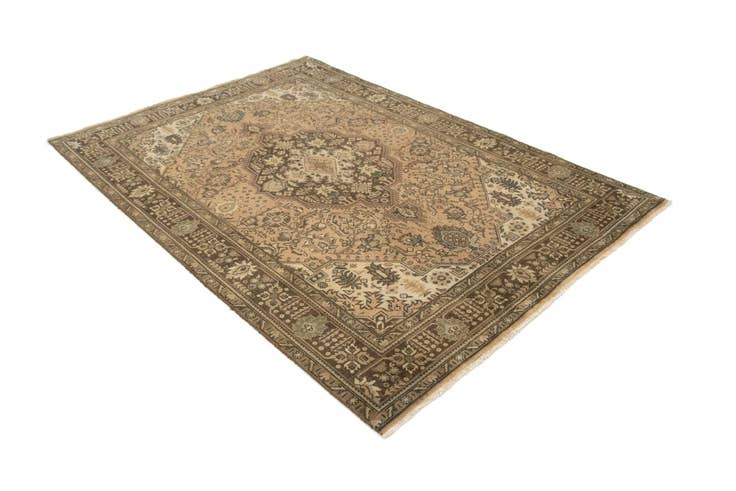 Detail image of 6' 6 x 9' 7 Hand Knotted Tabriz Persian Wool Rug