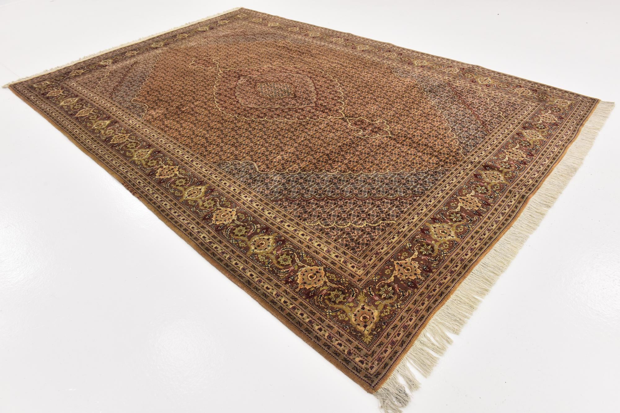 6' 9 x 9' 7 Hand Knotted Tabriz Persian Rug
