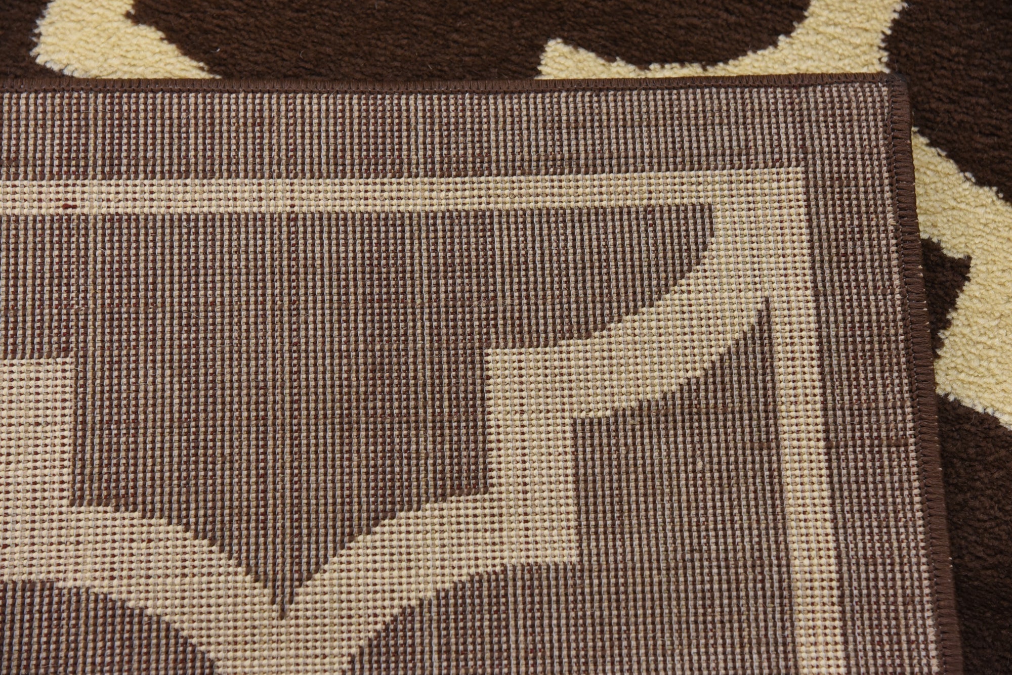 5' 3 x 7' 2 Trellis Rug
