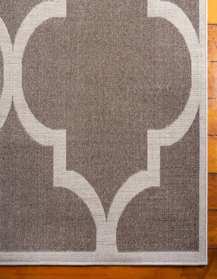 Detail image of 5' x 8' Trellis Rug