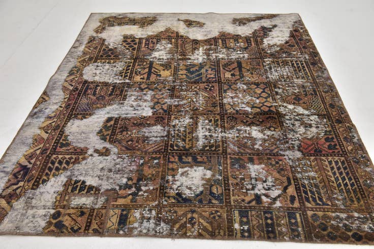 Detail image of 6' 3 x 7' 6 Hand Knotted Ultra Vintage Persian Wool Rug