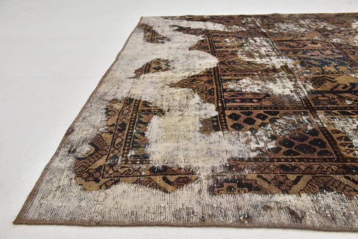 Detail image of 6' 3 x 7' 6 Hand Knotted Ultra Vintage Persian Wool Rug
