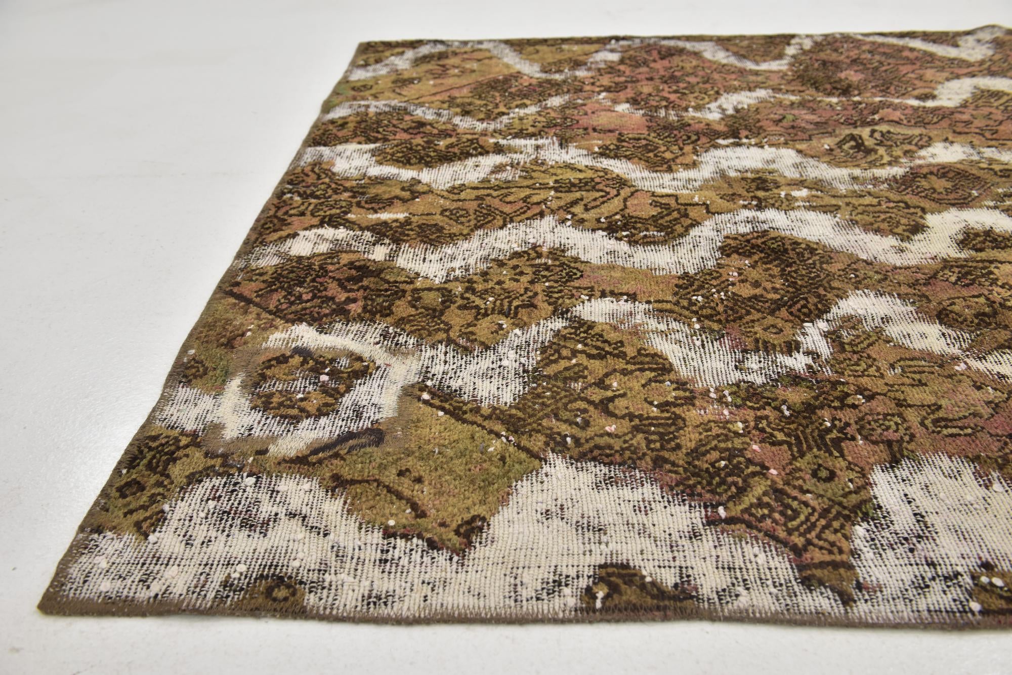 5' x 7' 2 Hand Knotted Ultra Vintage Persian Wool Rug