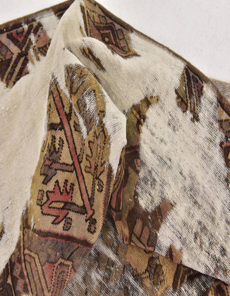 Detail image of 6' 3 x 9' 8  Hand Knotted Ultra Vintage Persian Wool Rug