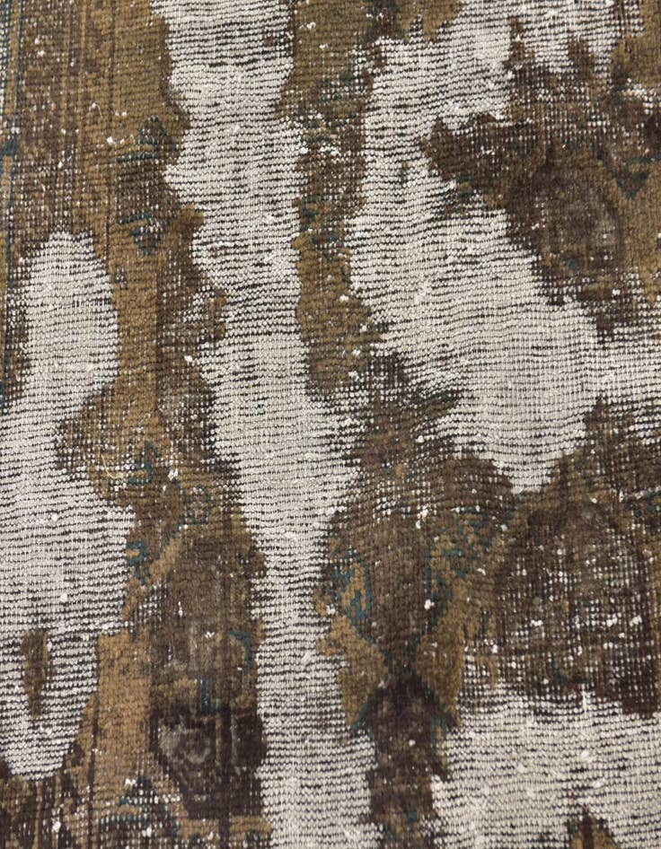 Detail image of 3' x 4' 6  Hand Knotted Ultra Vintage Persian Wool Rug