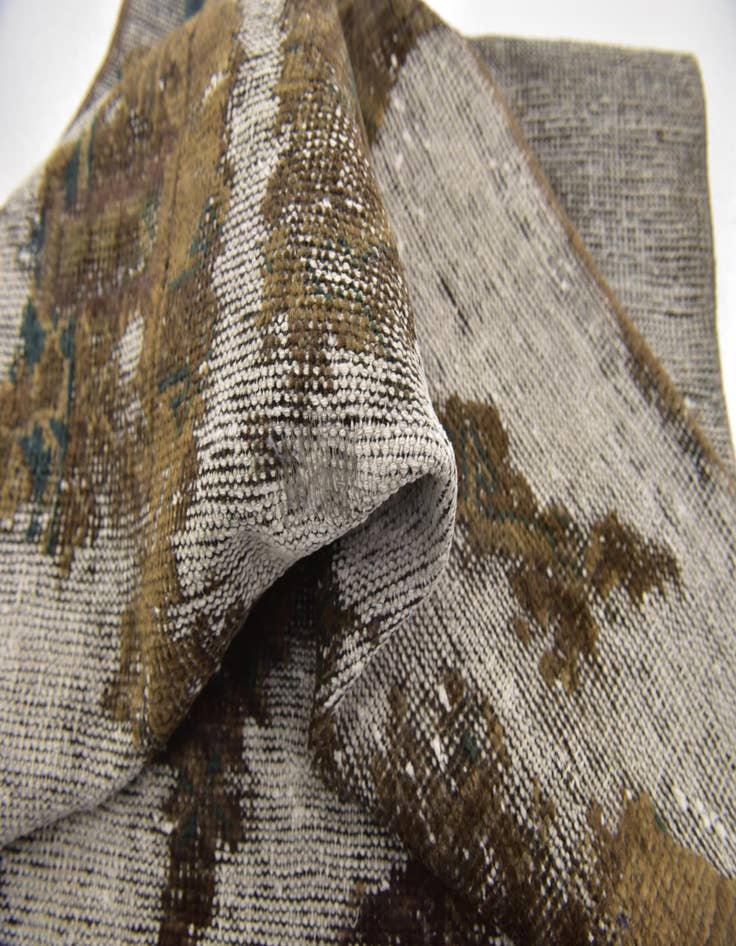 Detail image of 3' x 4' 6  Hand Knotted Ultra Vintage Persian Wool Rug