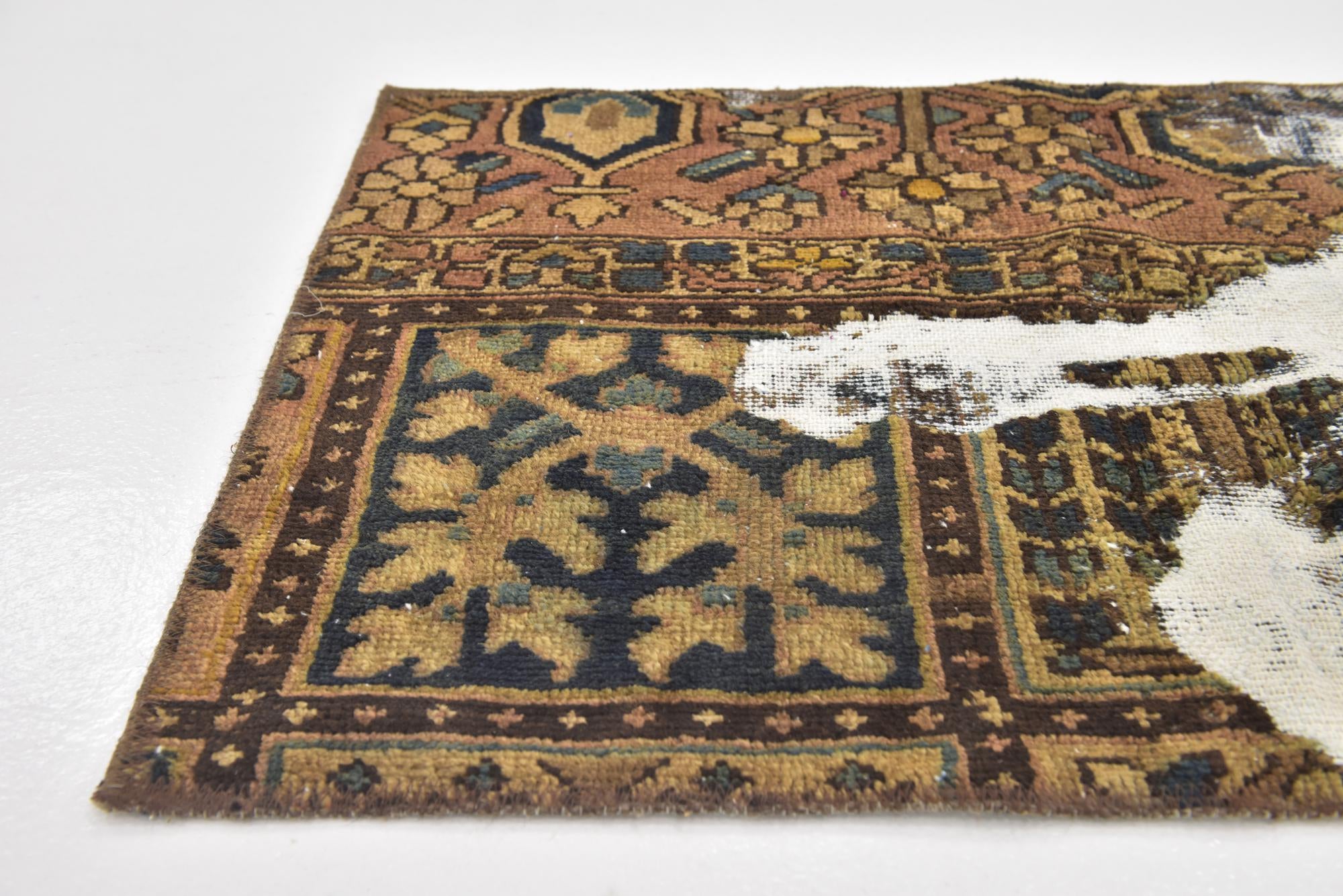 2' x 3' 6 Hand Knotted Ultra Vintage Persian Wool Rug
