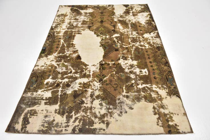 Detail image of 4' 9 x 7' Hand Knotted Ultra Vintage Persian Wool Rug