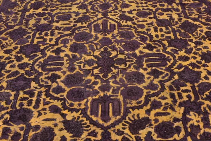 Detail image of 8' 6 x 10' 10 Hand Knotted Ultra Vintage Persian Wool Rug