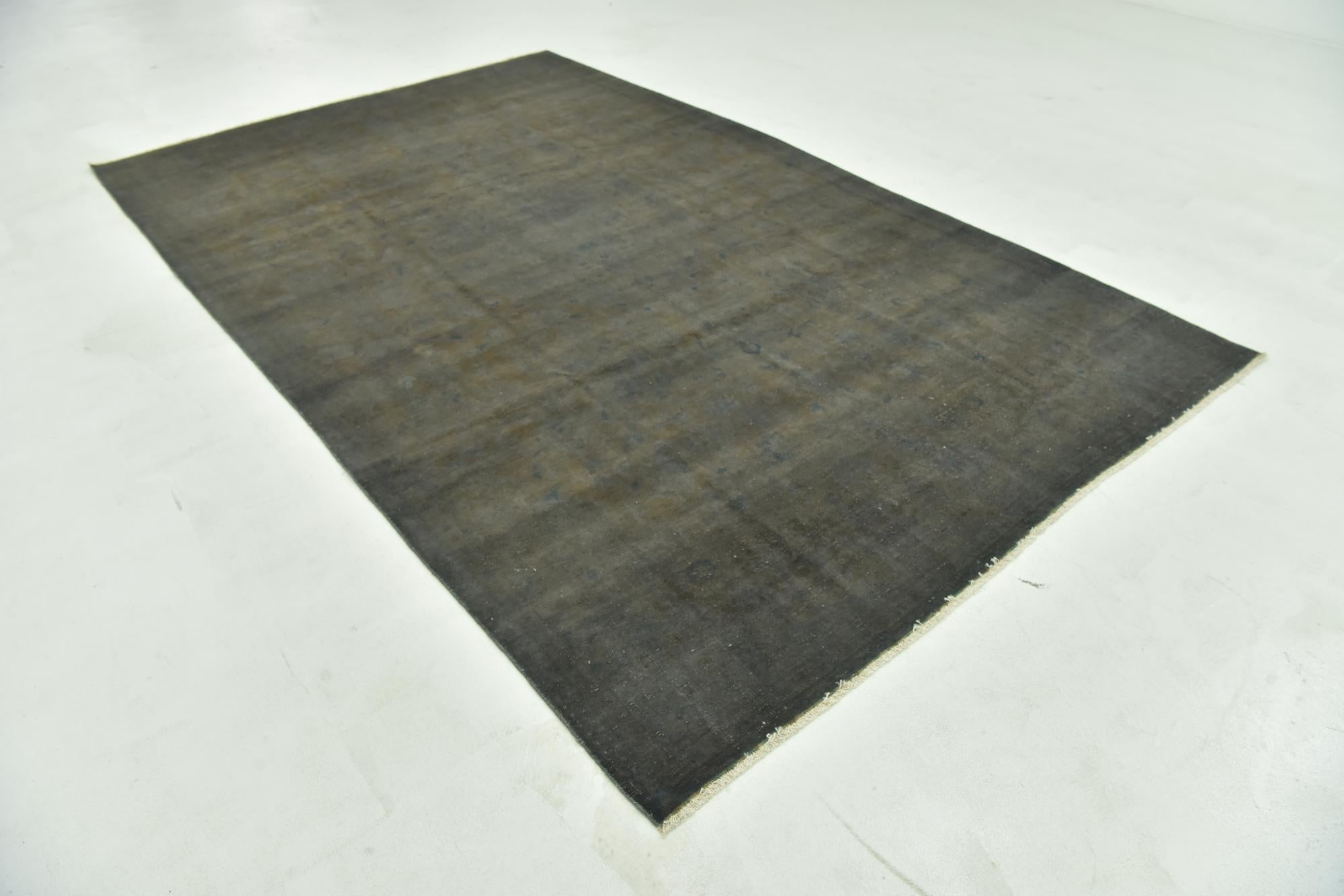 6' 9 x 11' 2 Hand Knotted Ultra Vintage Persian Wool Rug