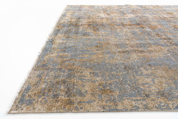 Detail image of 7' x 10' 10 Hand Knotted Ultra Vintage Persian Wool Rug