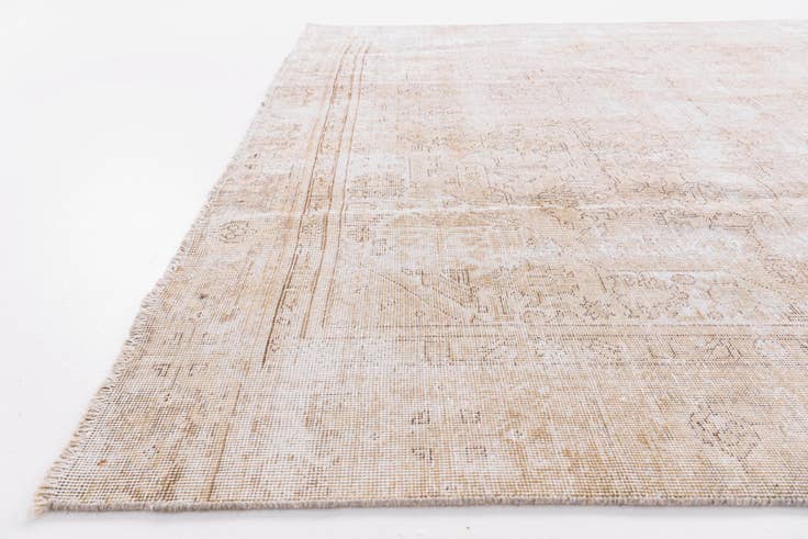 Detail image of 7' 3 x 10' 5 Hand Knotted Ultra Vintage Persian Wool Rug