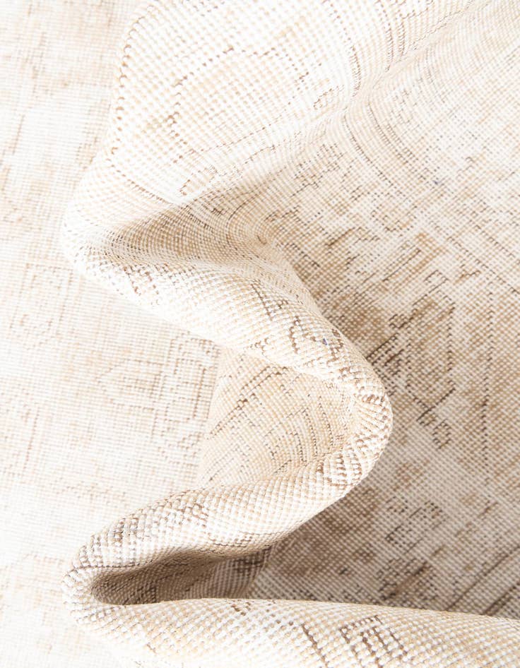 Detail image of 7' 3 x 10' 5  Hand Knotted Ultra Vintage Persian Wool Rug