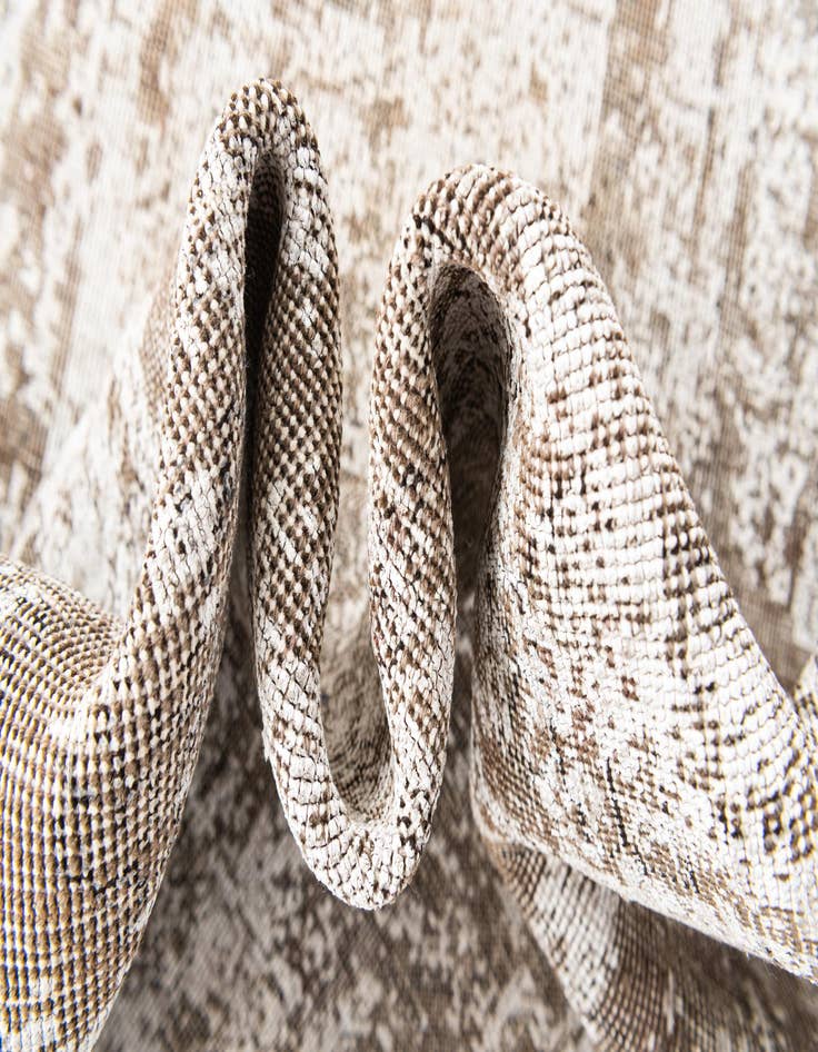 Detail image of 8' 1 x 10' 2  Hand Knotted Ultra Vintage Persian Wool Rug