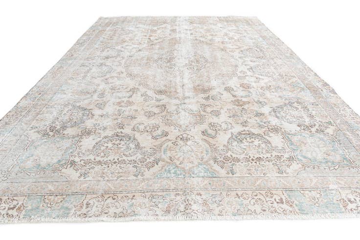Detail image of 8' 3 x 11' 8 Hand Knotted Ultra Vintage Persian Wool Rug