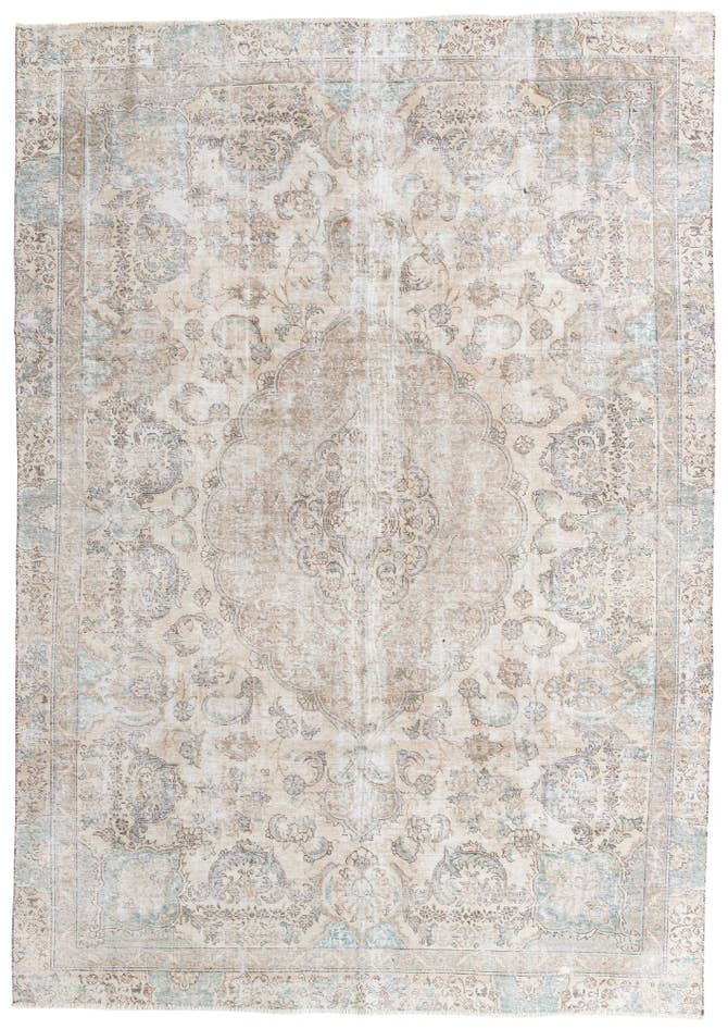 Detail image of 8' 3 x 11' 8 Hand Knotted Ultra Vintage Persian Wool Rug
