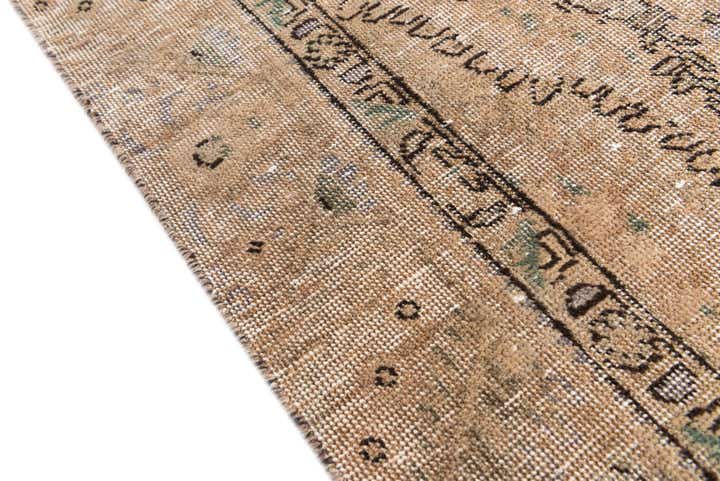 6' x 9' 1 Hand Knotted Ultra Vintage Persian Wool Rug