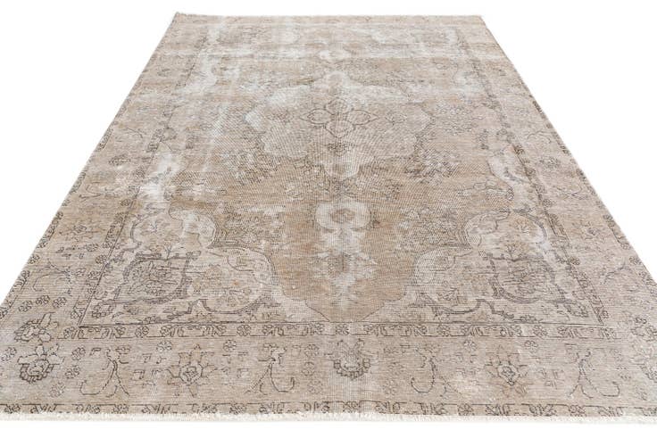 Detail image of 6' 8 x 9' 4 Hand Knotted Ultra Vintage Persian Wool Rug