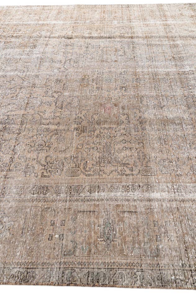 Detail image of 9' 5 x 12' 3 Hand Knotted Ultra Vintage Persian Wool Rug