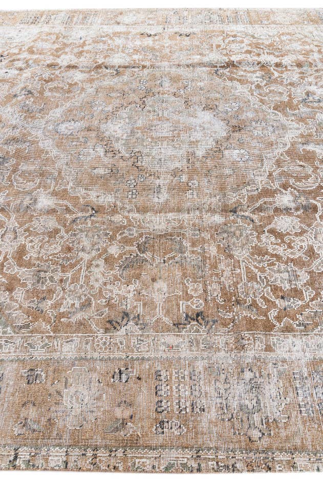 Detail image of 9' 7 x 12' 7 Hand Knotted Ultra Vintage Persian Wool Rug