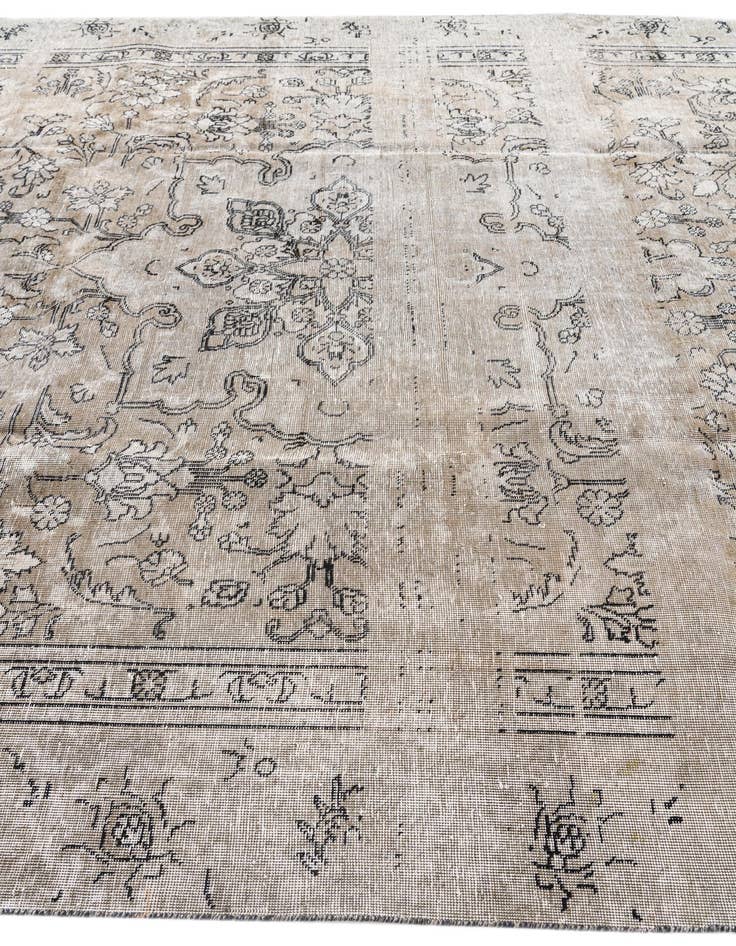 Detail image of 8' 10 x 11'  Hand Knotted Ultra Vintage Persian Wool Rug
