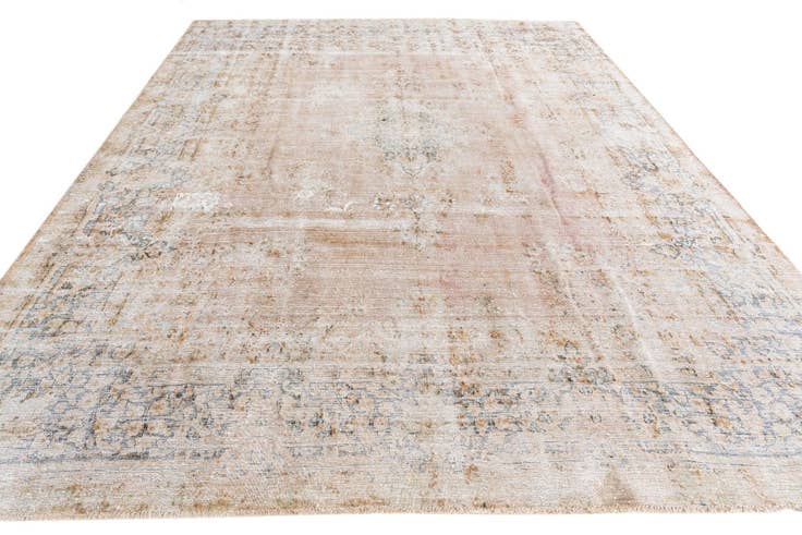 Detail image of 8' 6 x 11' 6 Hand Knotted Ultra Vintage Persian Wool Rug