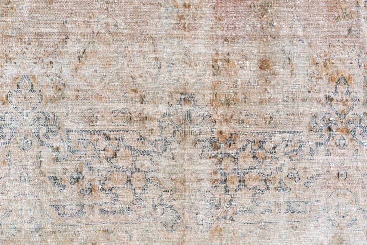 Detail image of 8' 6 x 11' 6 Hand Knotted Ultra Vintage Persian Wool Rug
