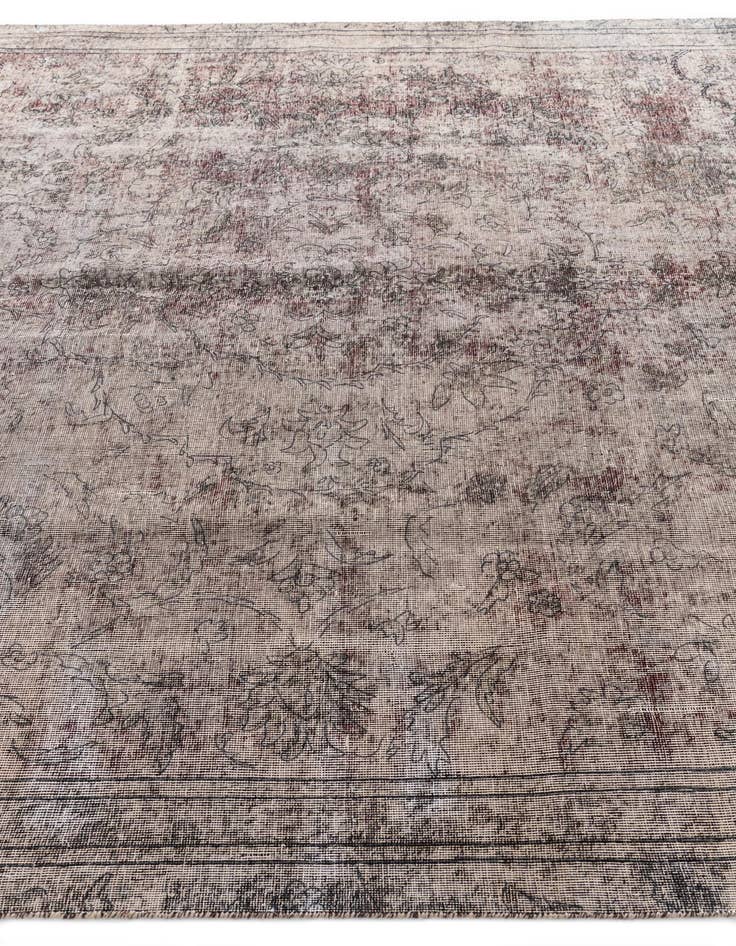 Detail image of 7' 7 x 9' 6  Hand Knotted Ultra Vintage Persian Wool Rug
