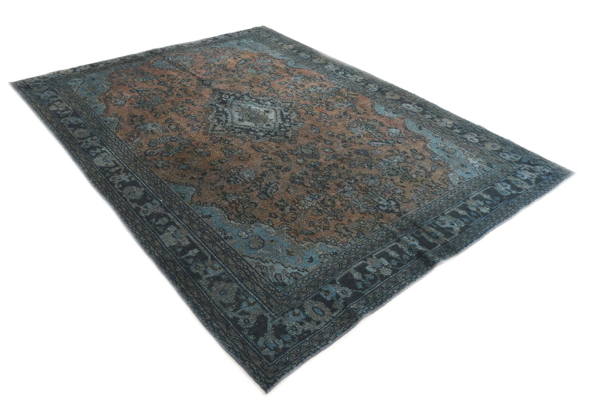 6' 10 x 9' 5 Hand Knotted Ultra Vintage Persian Wool Rug
