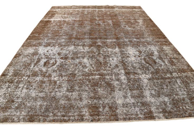 Detail image of 9' 10 x 12' 9 Hand Knotted Ultra Vintage Persian Wool Rug