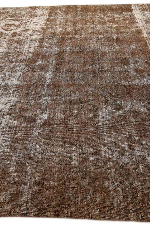 Detail image of 9' 10 x 12' 9 Hand Knotted Ultra Vintage Persian Wool Rug