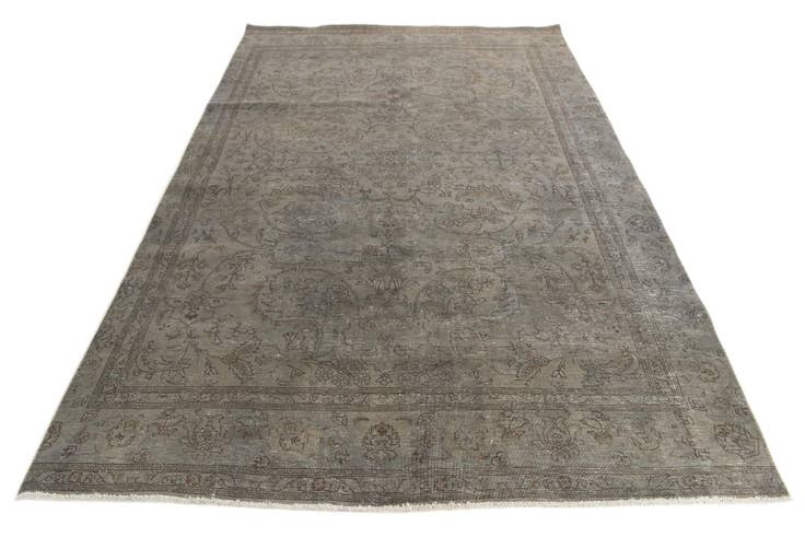 Detail image of 6' 10 x 10' 7 Hand Knotted Ultra Vintage Persian Wool Rug