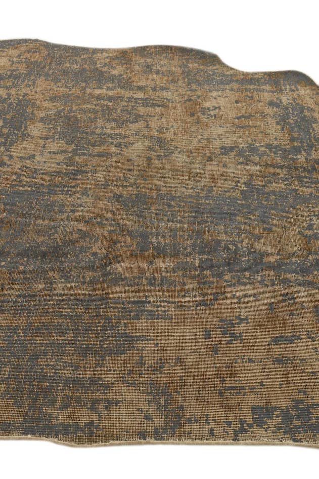 Detail image of 5' 2 x 7' 8 Hand Knotted Ultra Vintage Persian Wool Rug