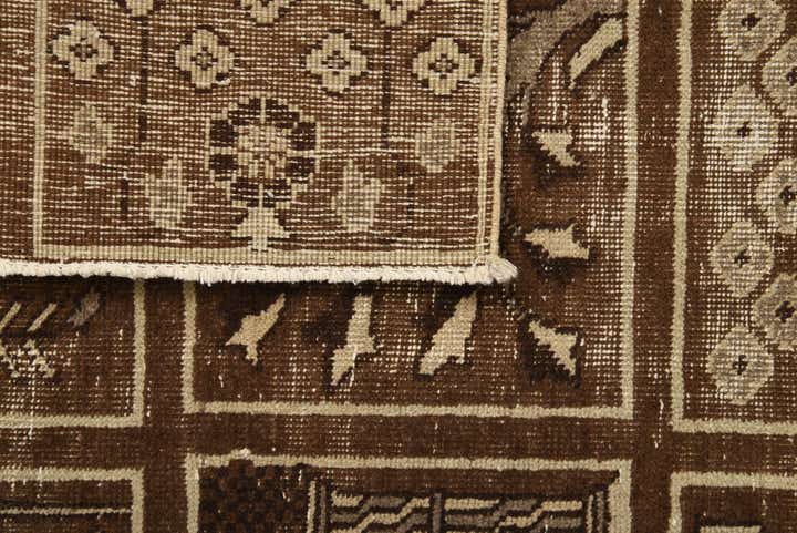 4' x 6' 10 Hand Knotted Ultra Vintage Persian Wool Rug