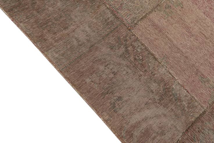 Detail image of 6' 8 x 12' Hand Knotted Ultra Vintage Persian Wool Rug