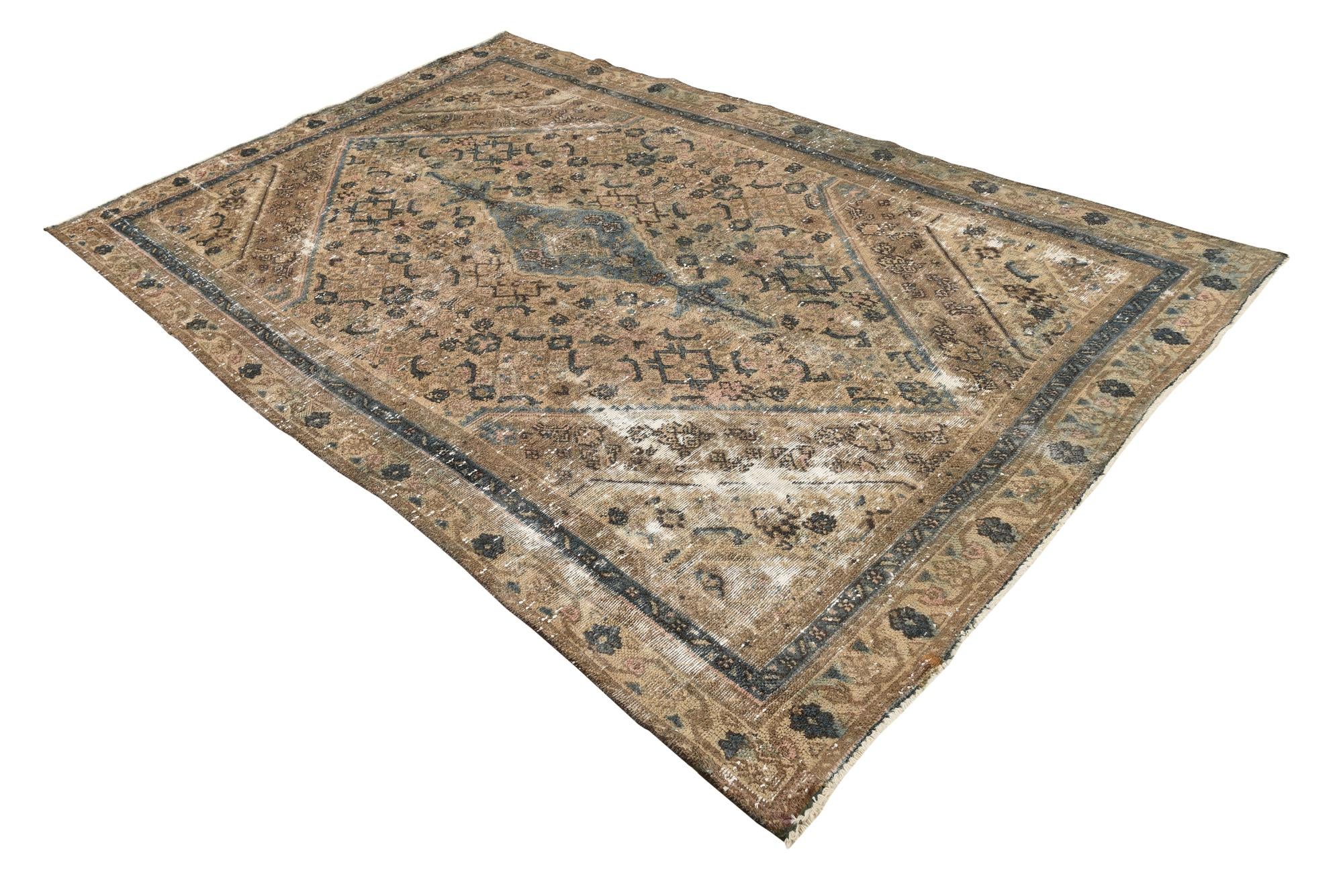 6' x 9' 10 Hand Knotted Ultra Vintage Persian Wool Rug
